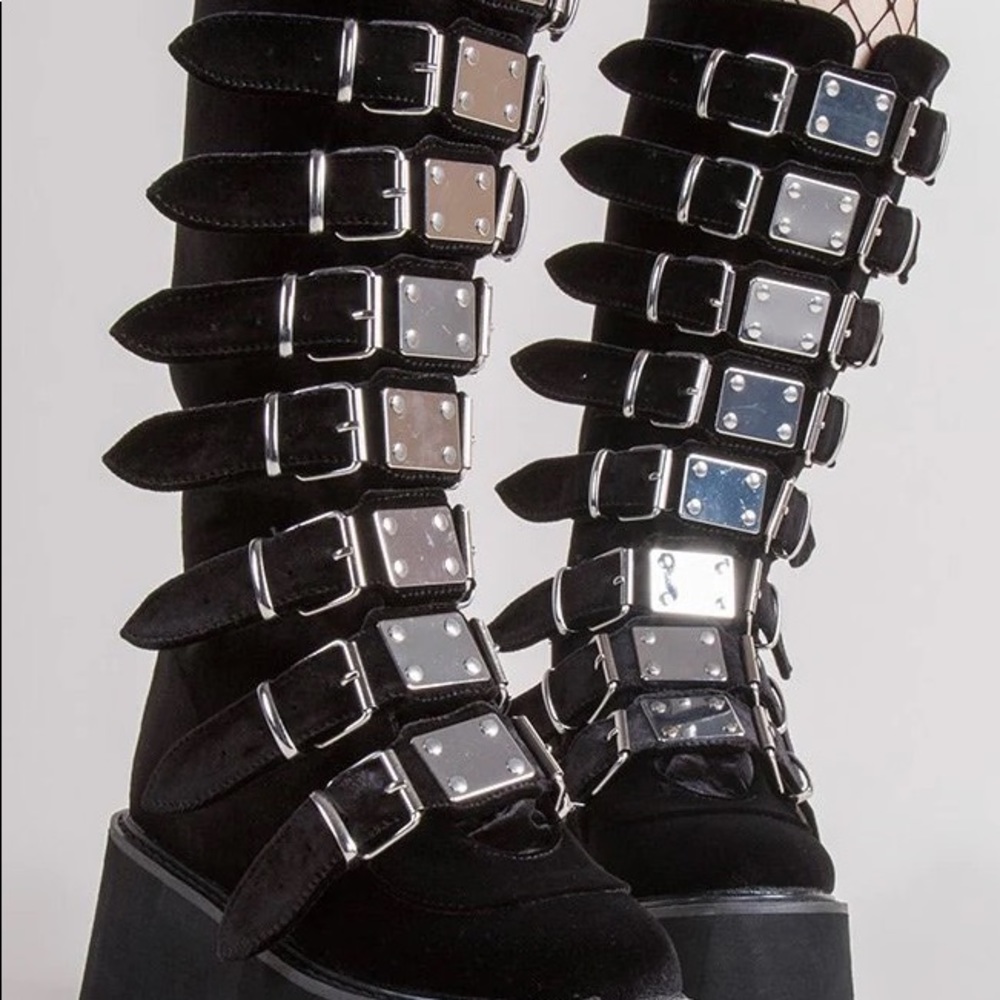 DAMNED-318 BLACK VELVET BOOTS ❤️‍🔥NWT